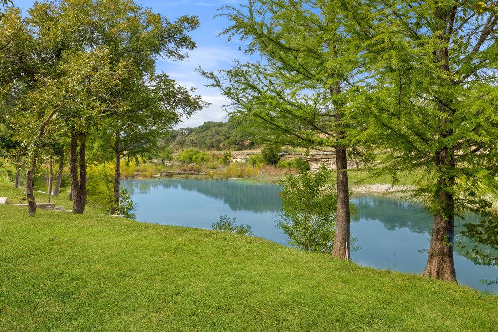 1313 Democrat St, Blanco, TX 78606