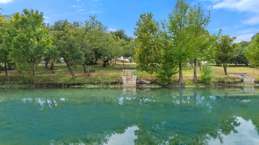 1313 Democrat St, Blanco, TX 78606