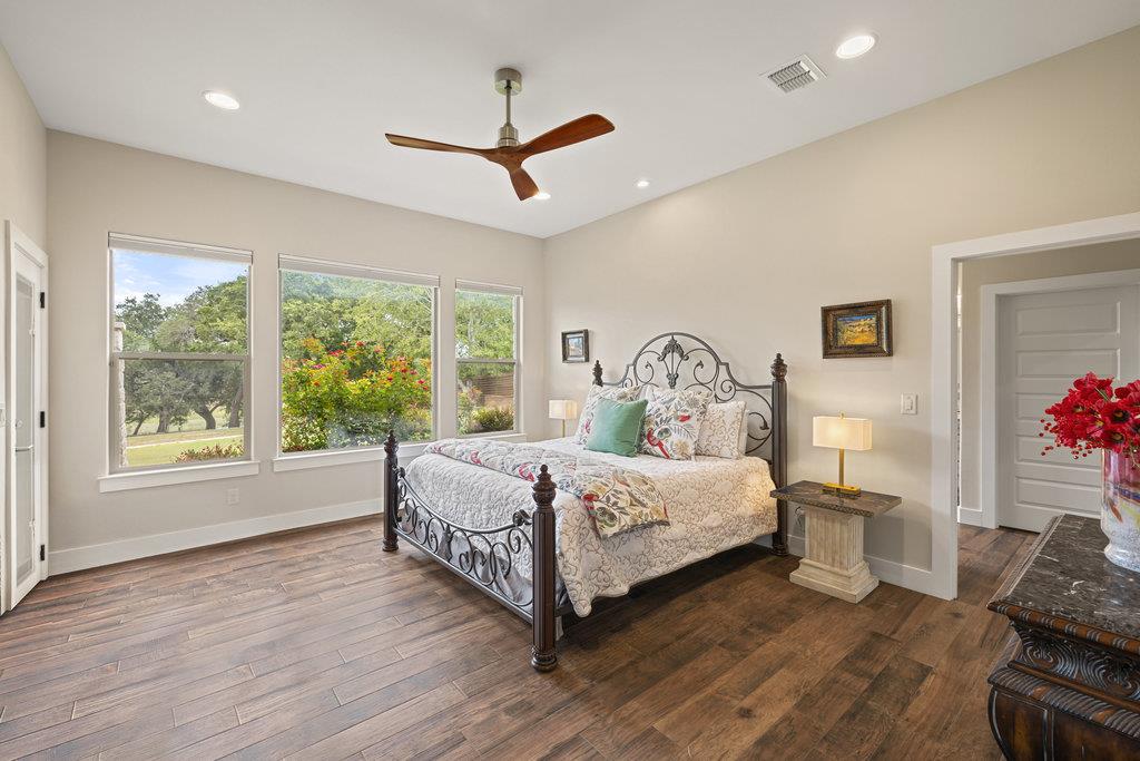 1313 Democrat St, Blanco, TX 78606