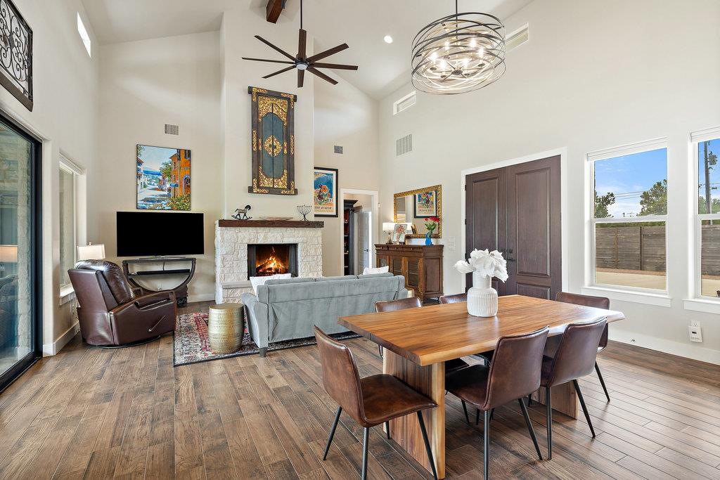 1313 Democrat St, Blanco, TX 78606