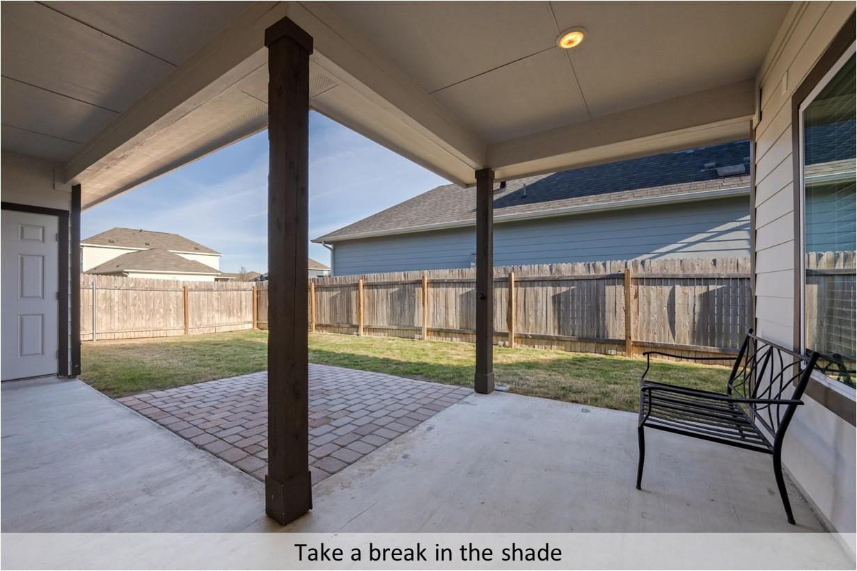 204 Bethany Creek Dr, Hutto, TX 78634