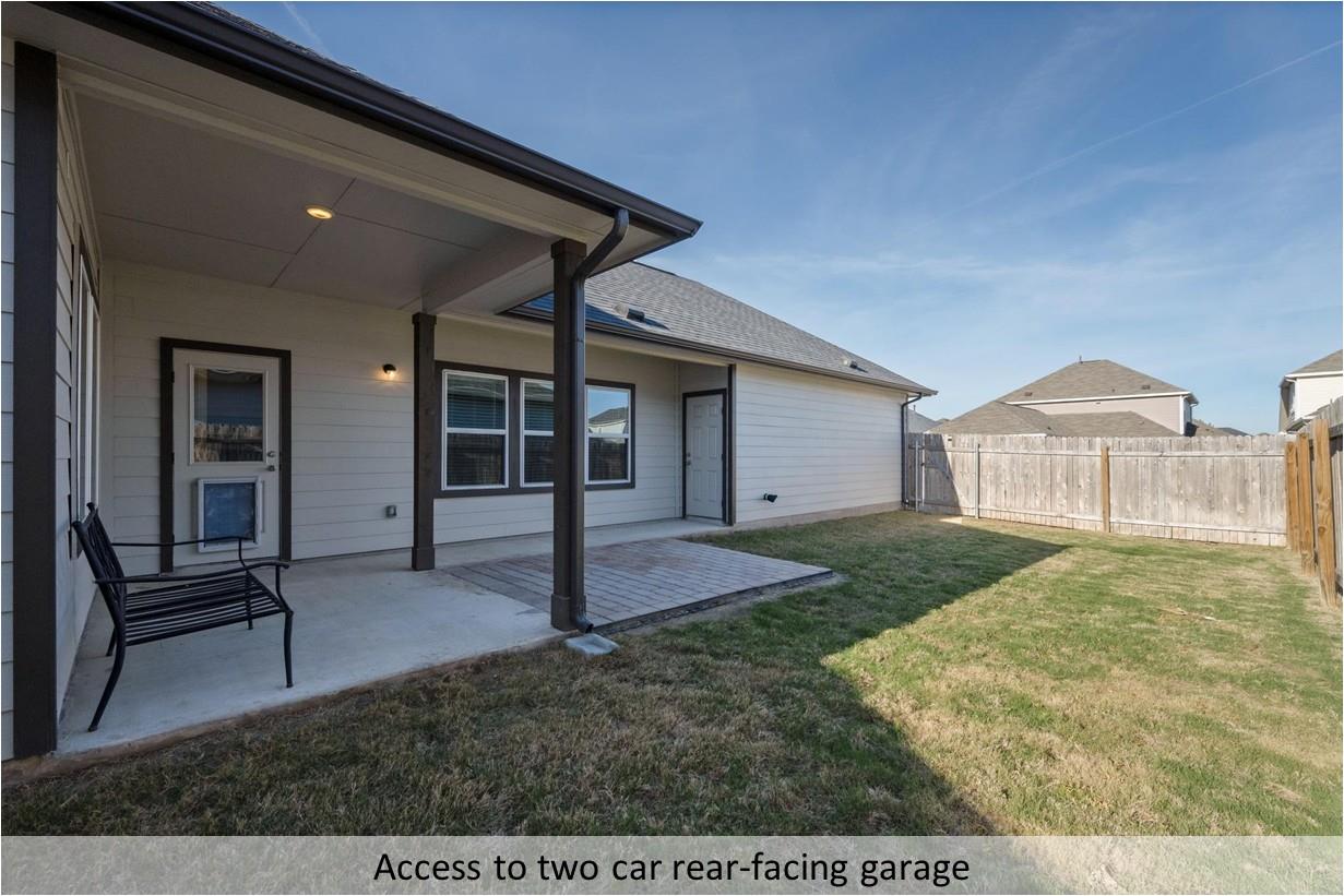 204 Bethany Creek Dr, Hutto, TX 78634