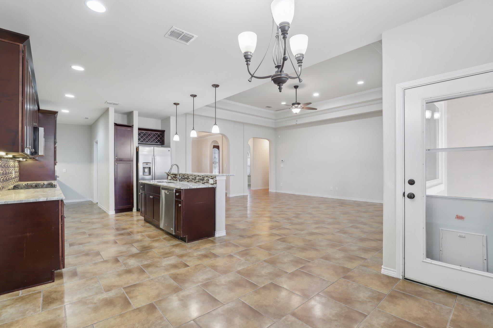 138 Gable St, Kyle, TX 78640