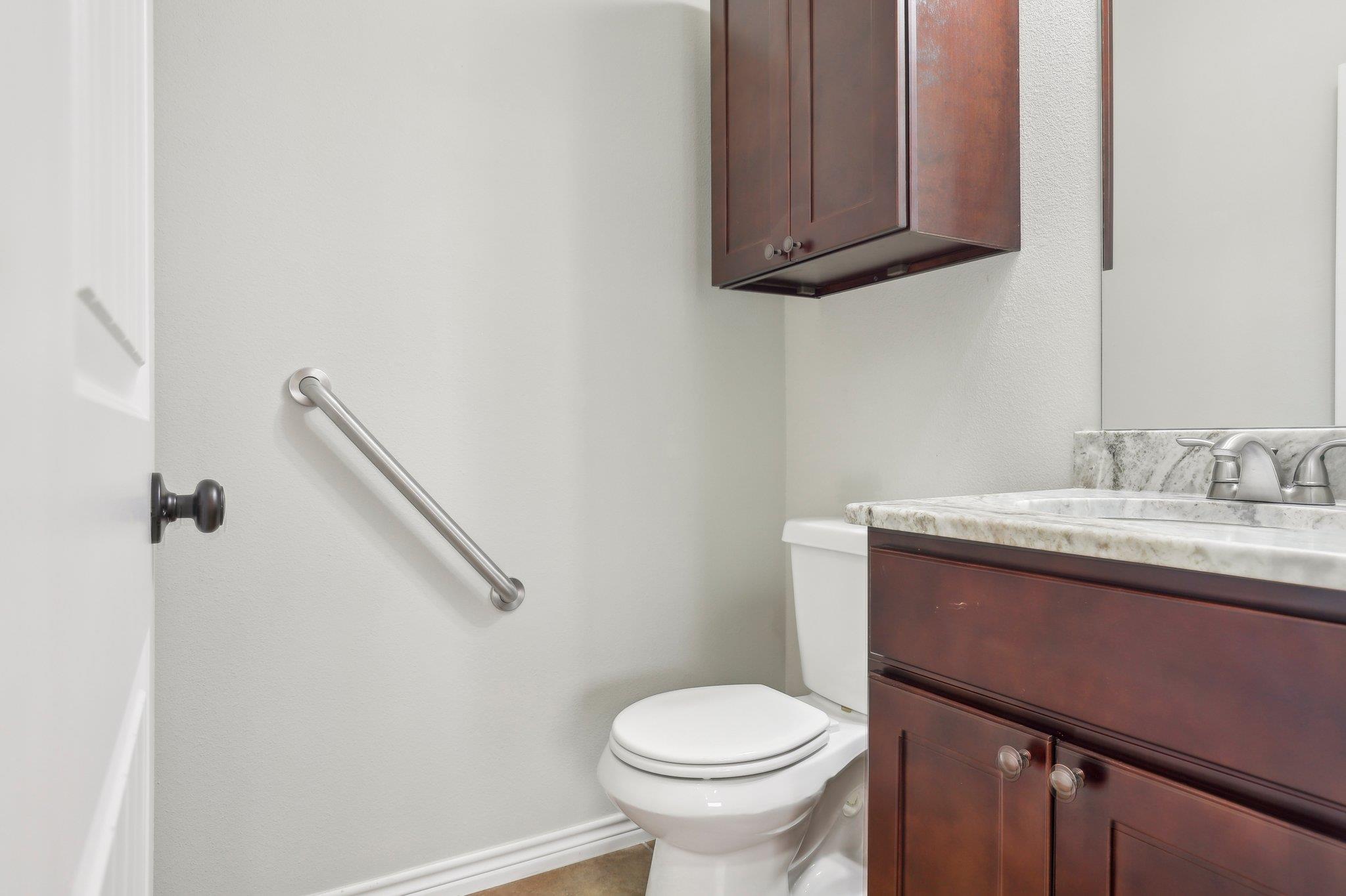 138 Gable St, Kyle, TX 78640