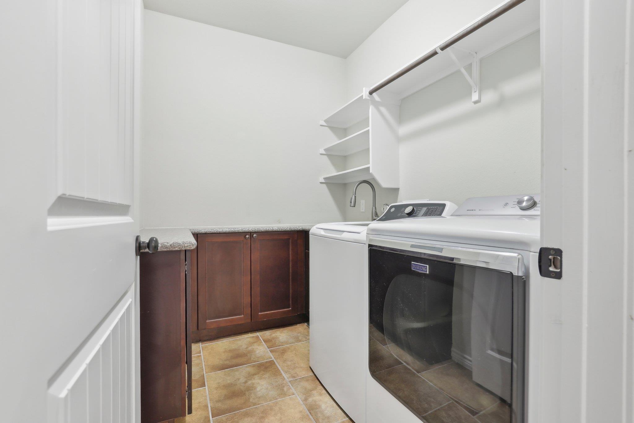 138 Gable St, Kyle, TX 78640