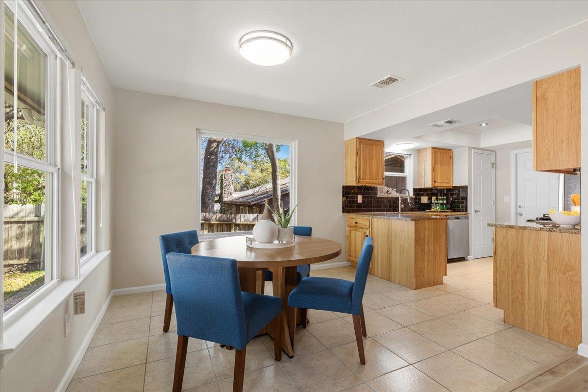 7805 Manassas Dr, Austin, TX 78745