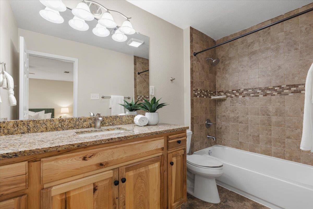 7805 Manassas Dr, Austin, TX 78745