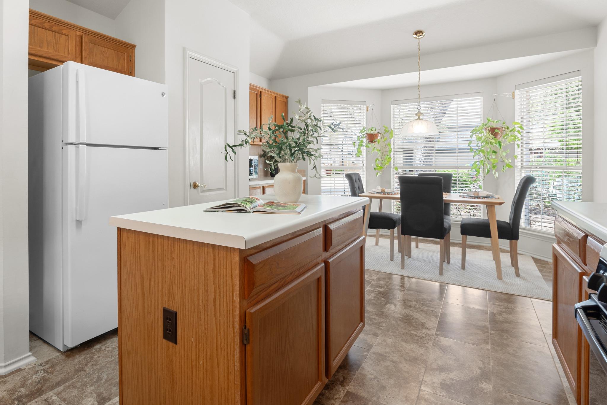 2804 Hannah Kay Ln, Cedar Park, TX 78613