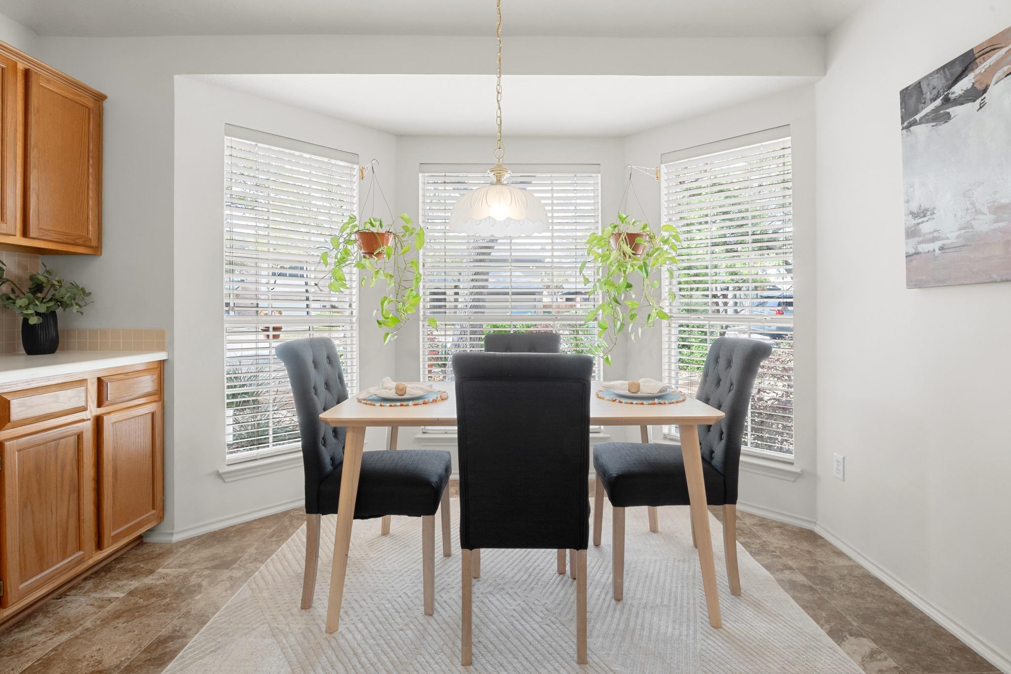 2804 Hannah Kay Ln, Cedar Park, TX 78613