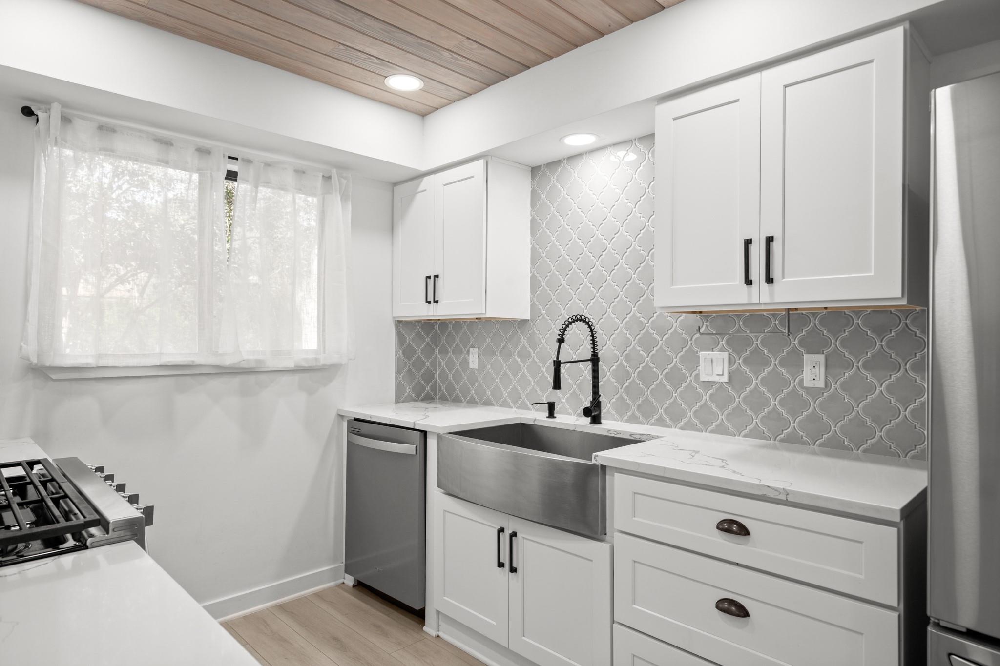 5504 Kings Highway, Austin, TX 78745