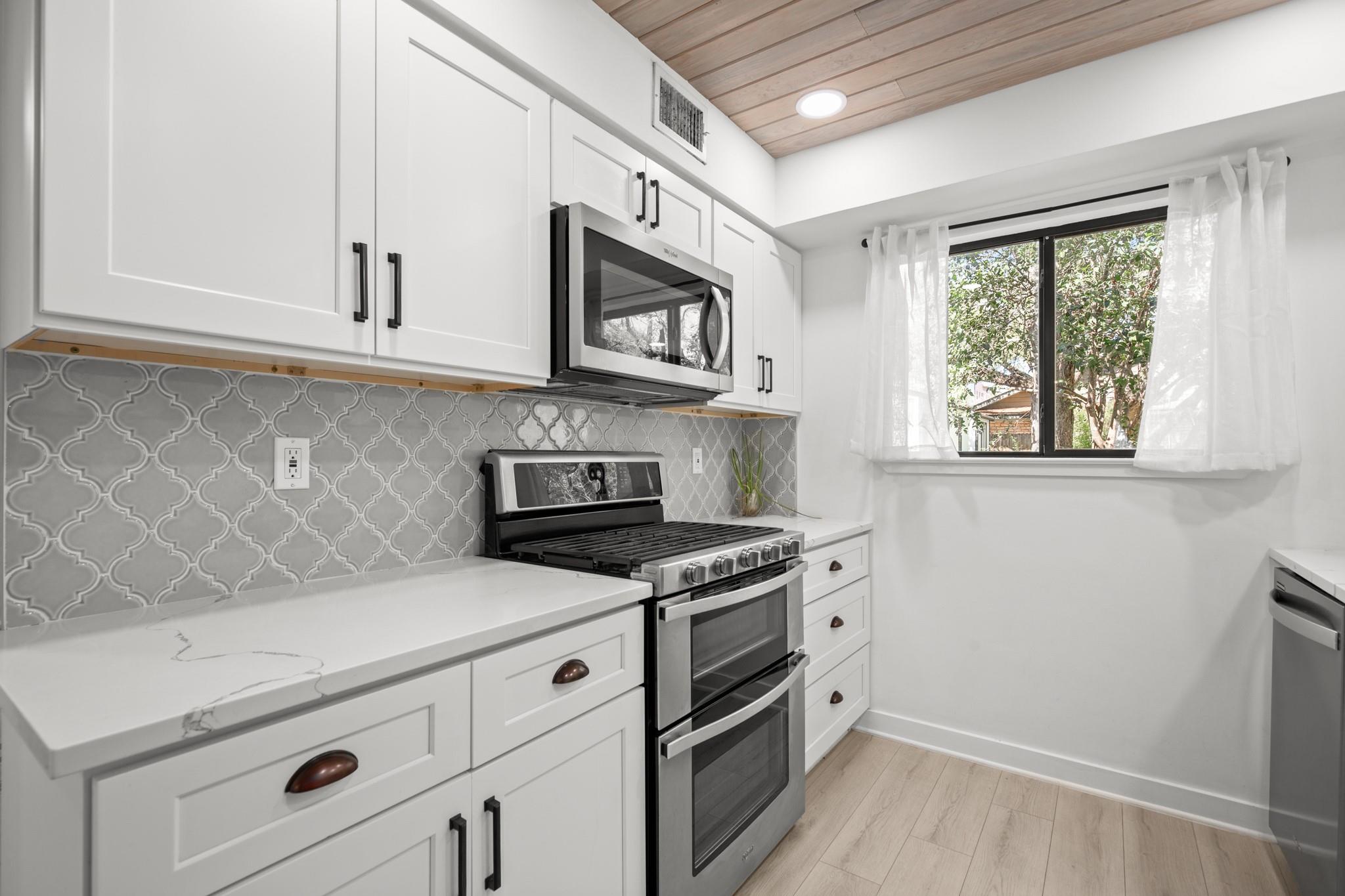 5504 Kings Highway, Austin, TX 78745