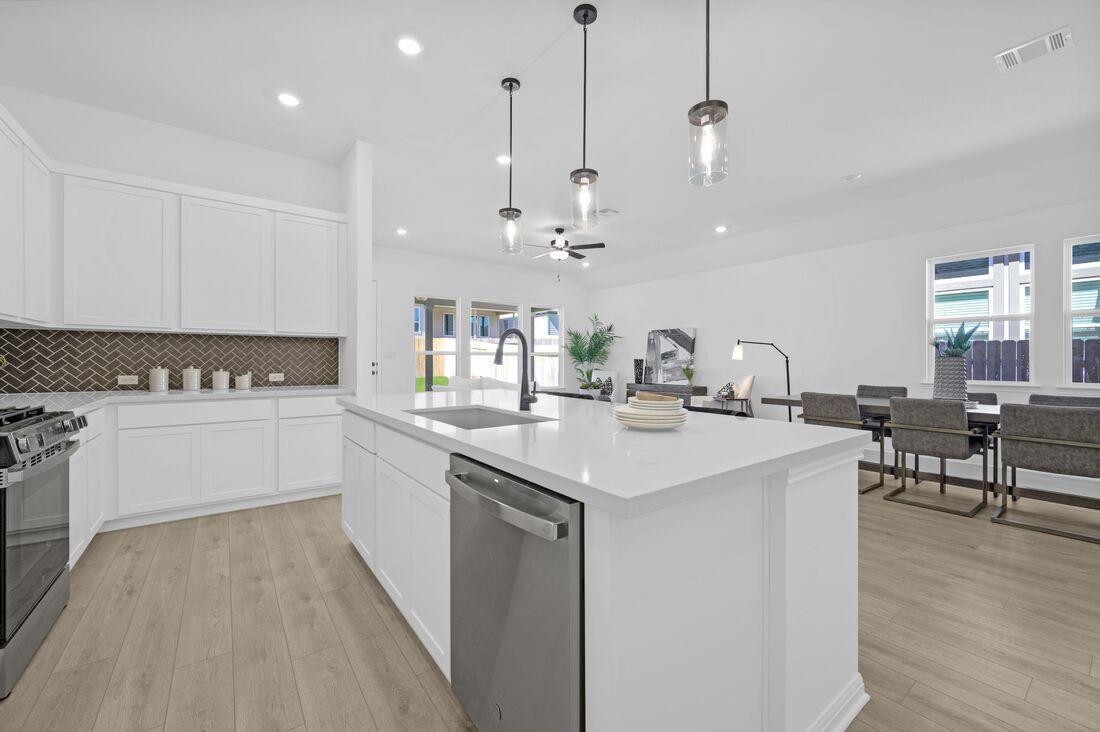 148 Spring Bluff Ln, Georgetown, TX 78628