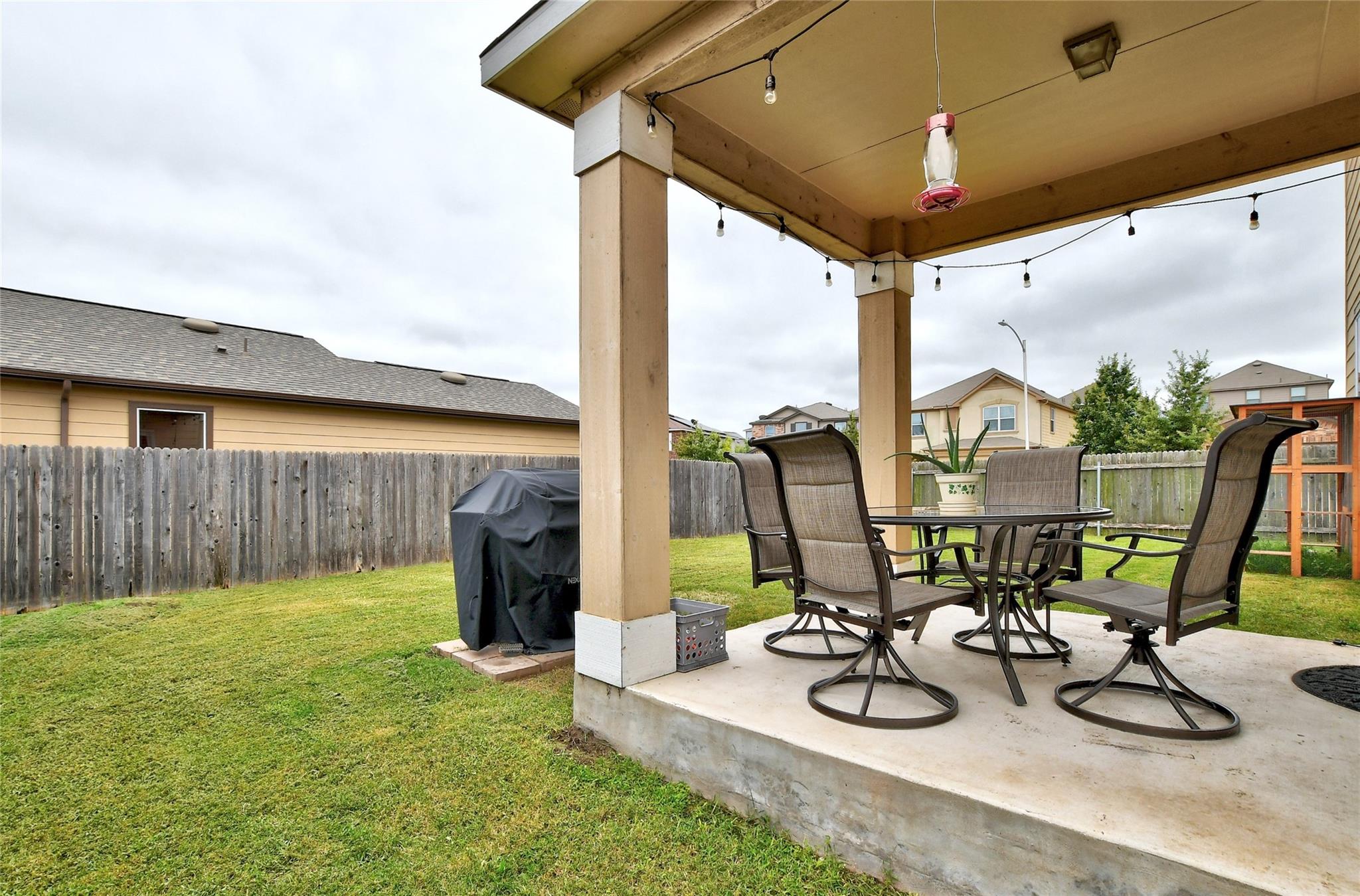 9017 Norwich Castle Dr, Austin, TX 78747