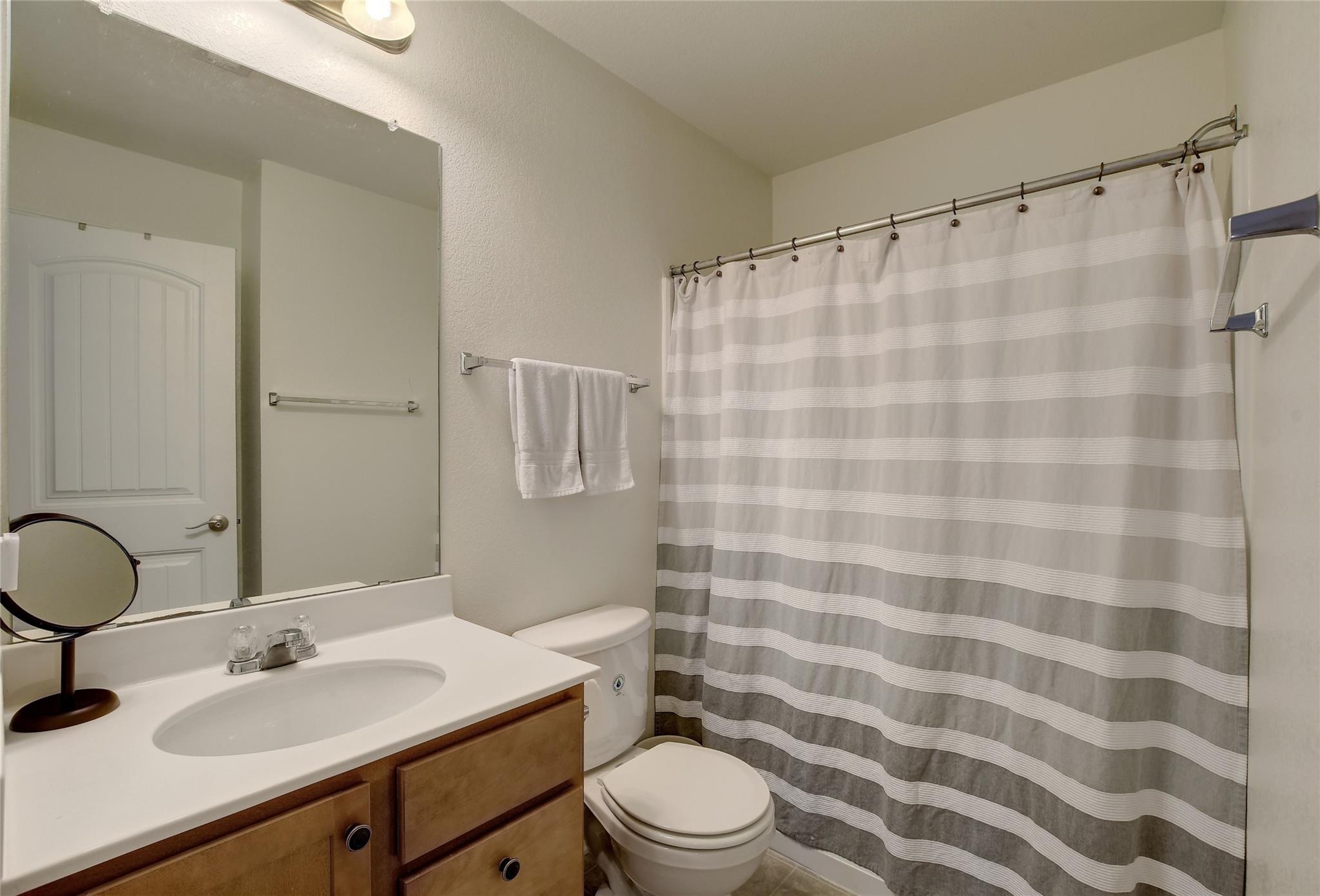 9017 Norwich Castle Dr, Austin, TX 78747