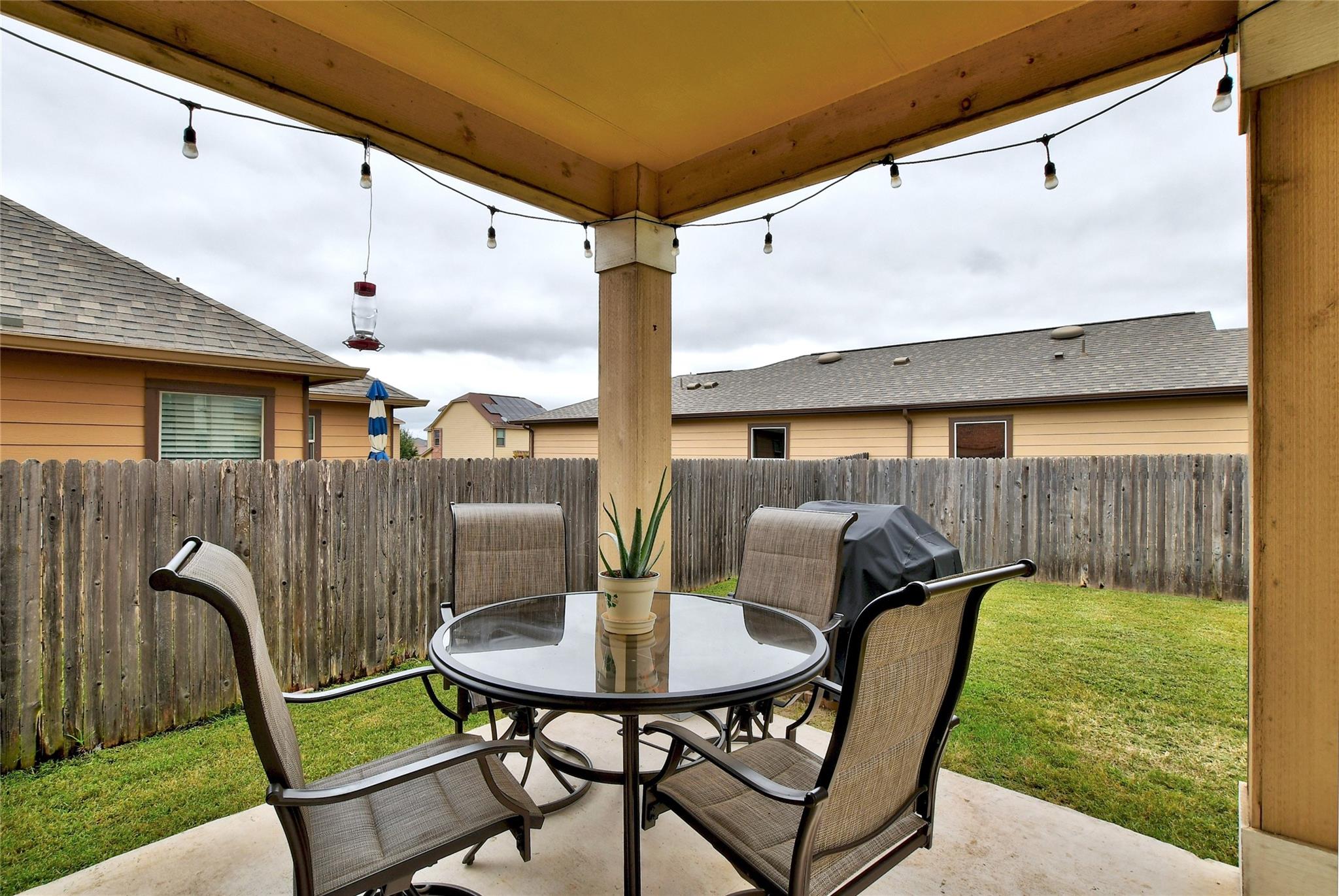 9017 Norwich Castle Dr, Austin, TX 78747