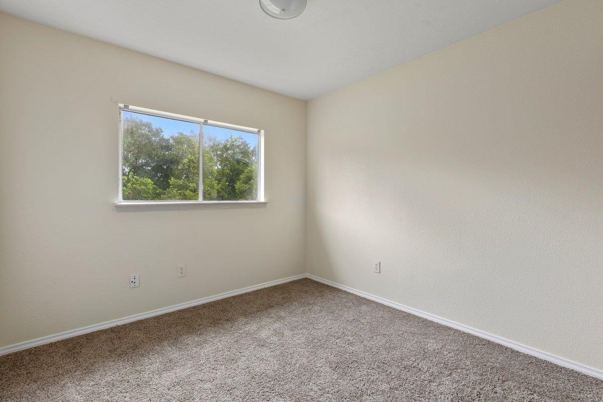 10341 Garbacz Dr, Austin, TX 78748
