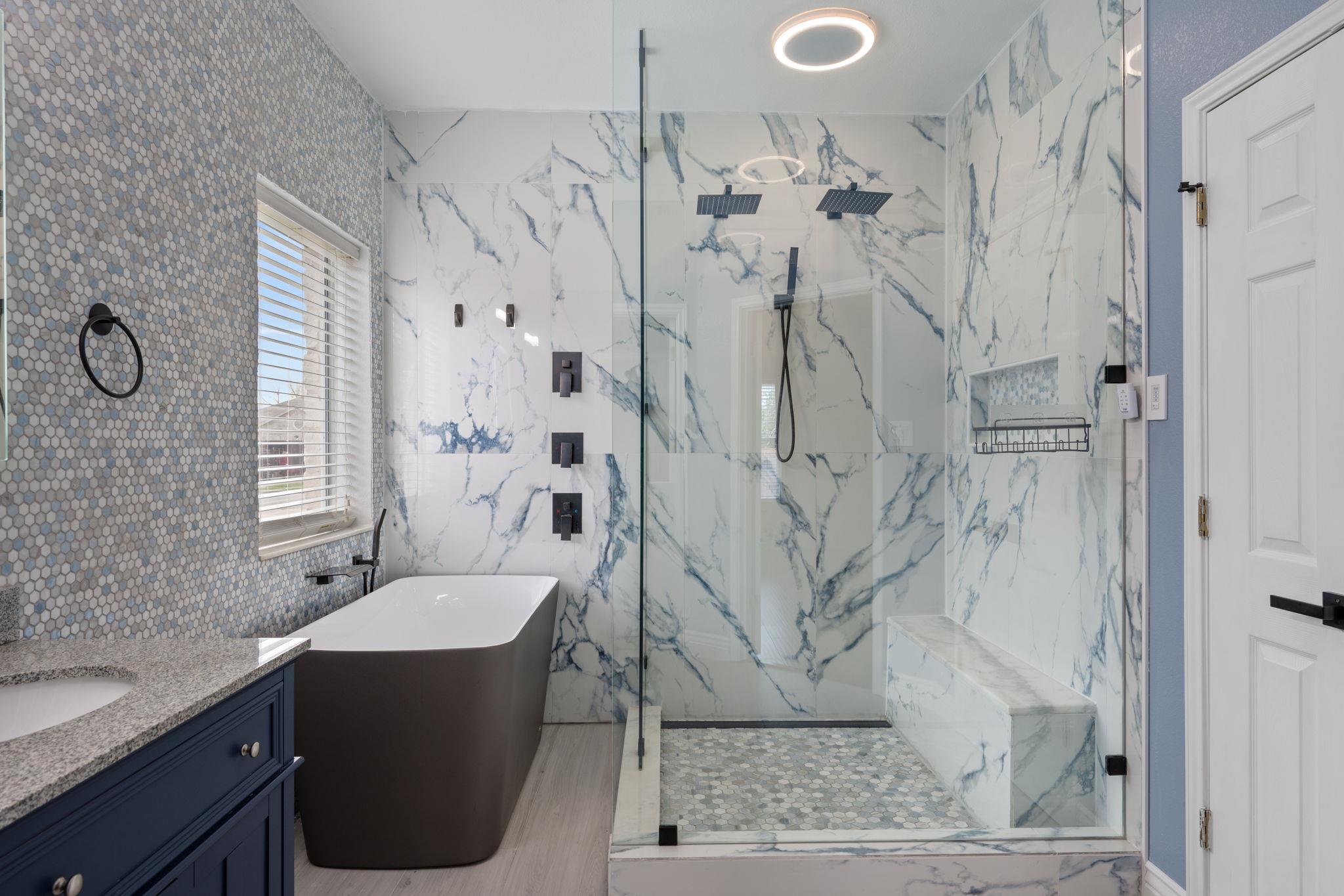 304 Gainer Dr, Hutto, TX 78634