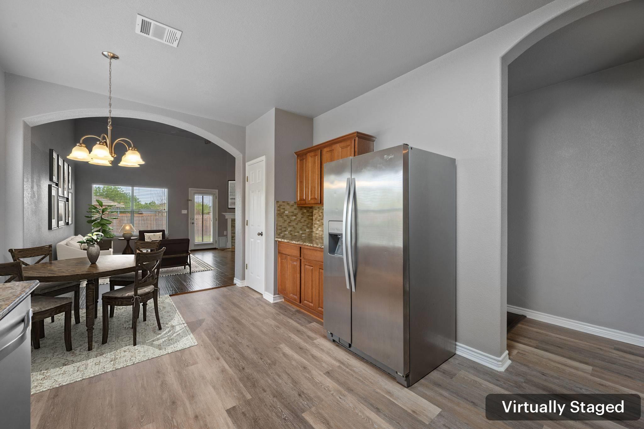 304 Gainer Dr, Hutto, TX 78634