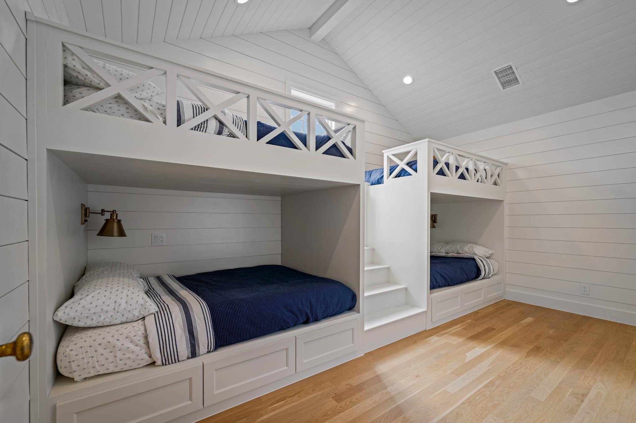 1755 Riada Dr, New Braunfels, TX 78132