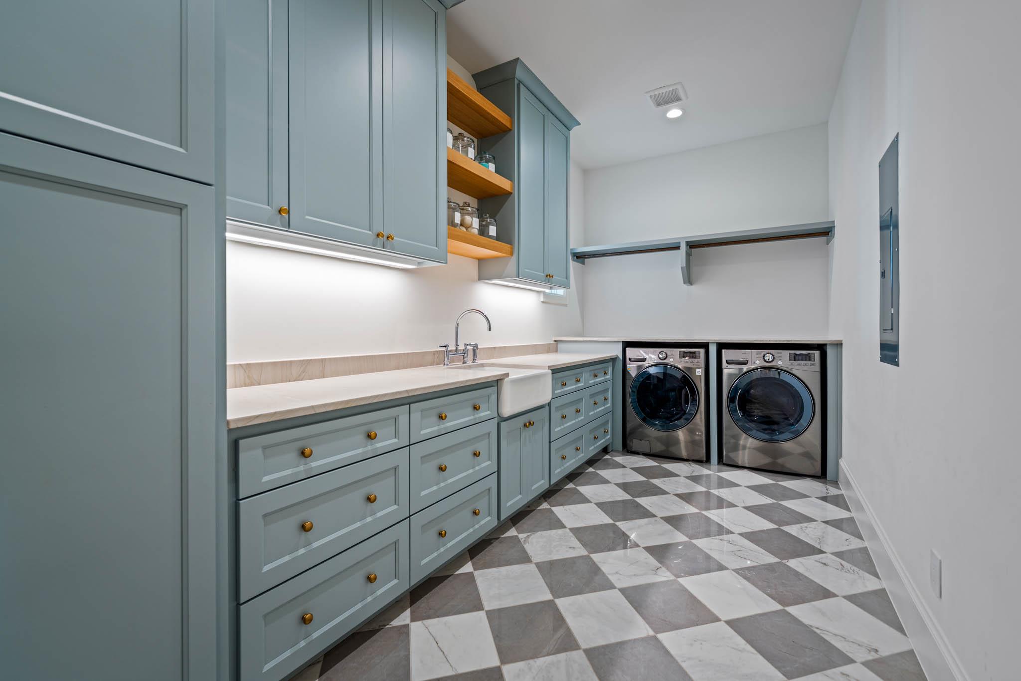 1755 Riada Dr, New Braunfels, TX 78132