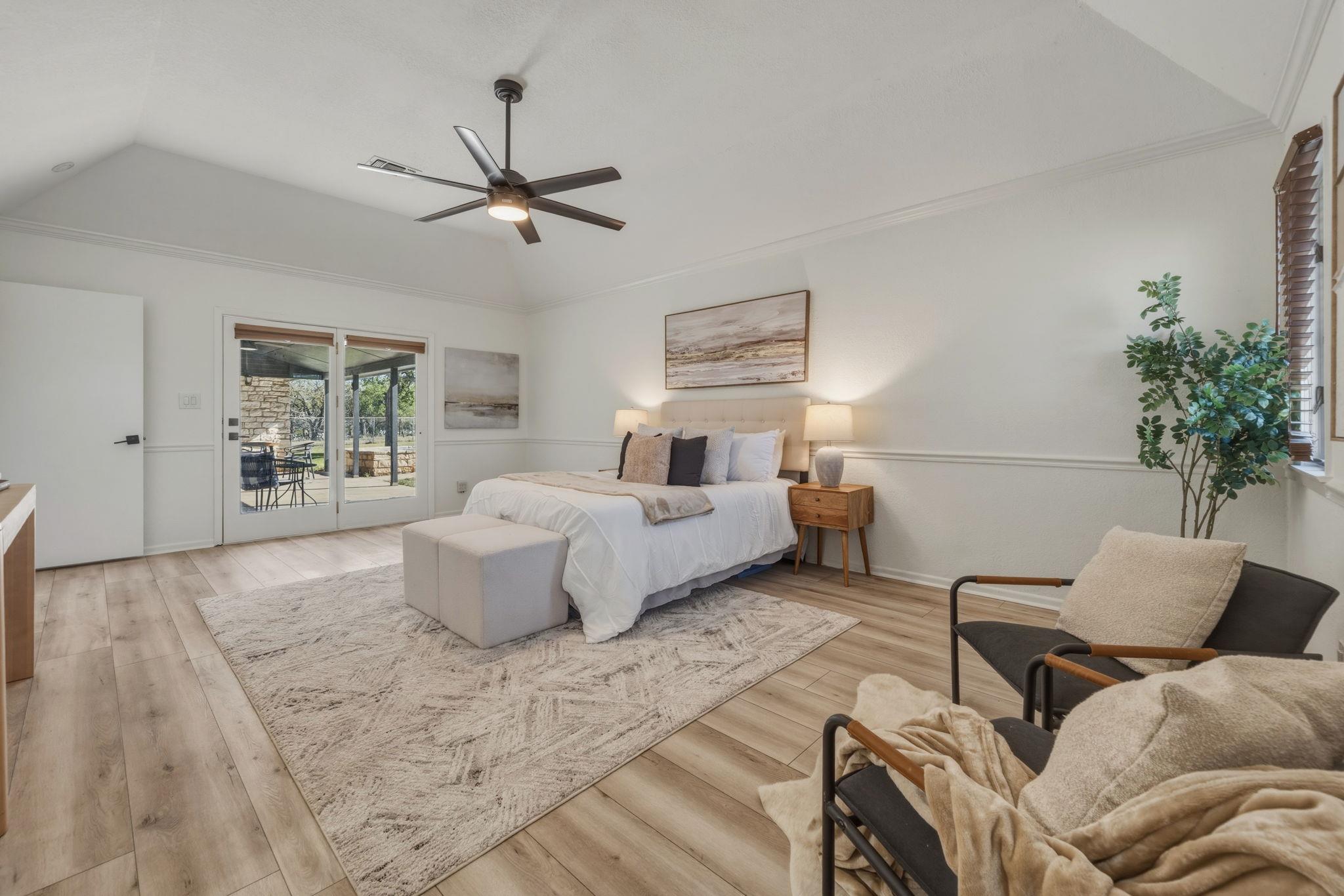 28 Country Oaks Dr, Buda, TX 78610