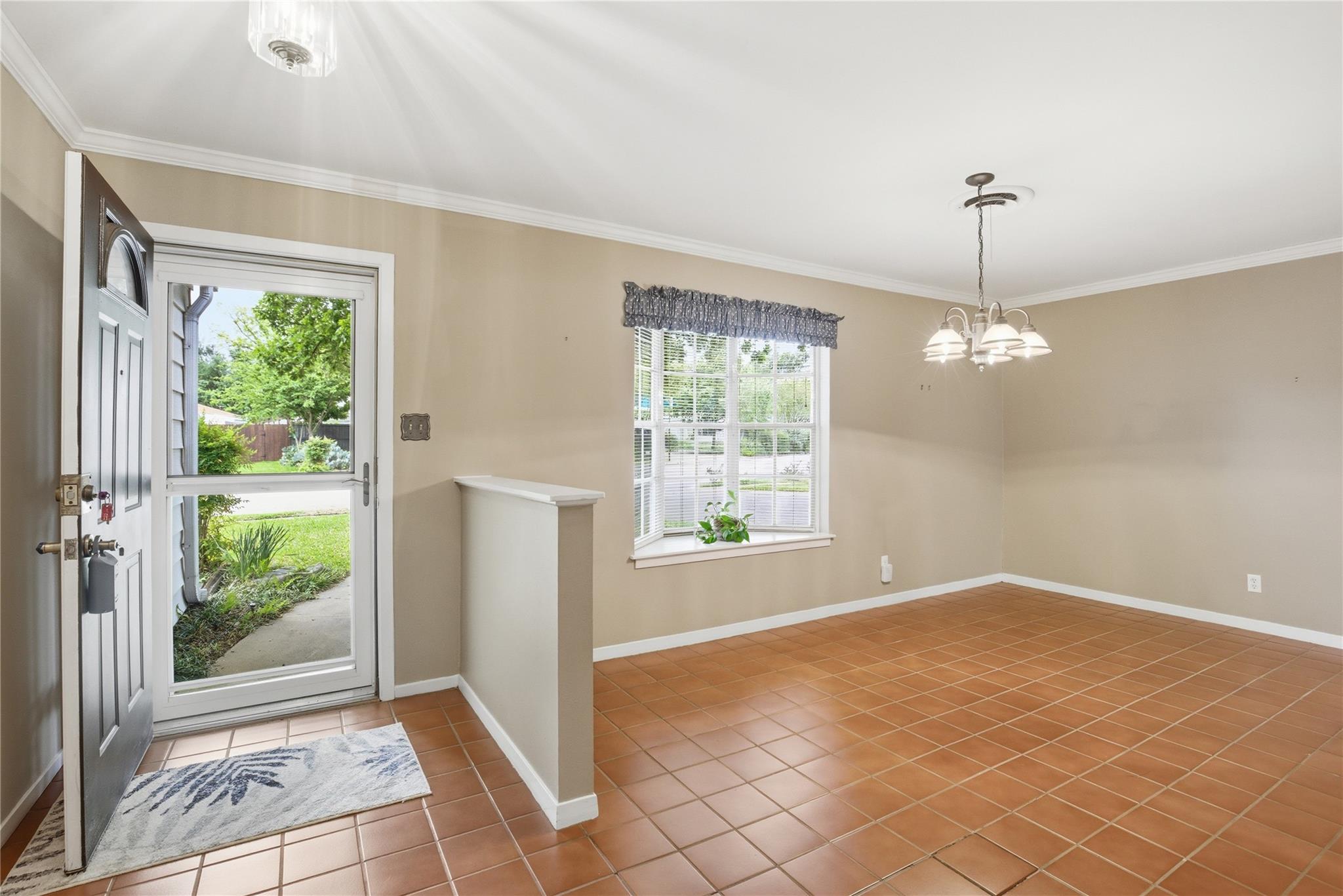 2902 Dover Pl, Austin, TX 78757