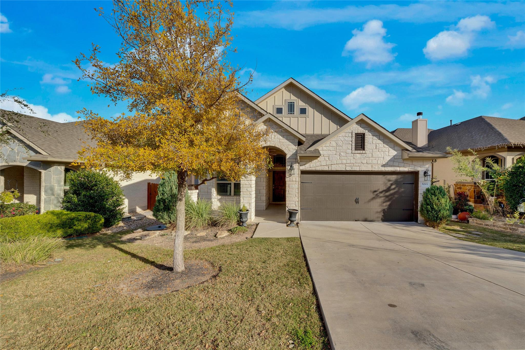 5213 Buchanan Draw Rd, Austin, TX 78738
