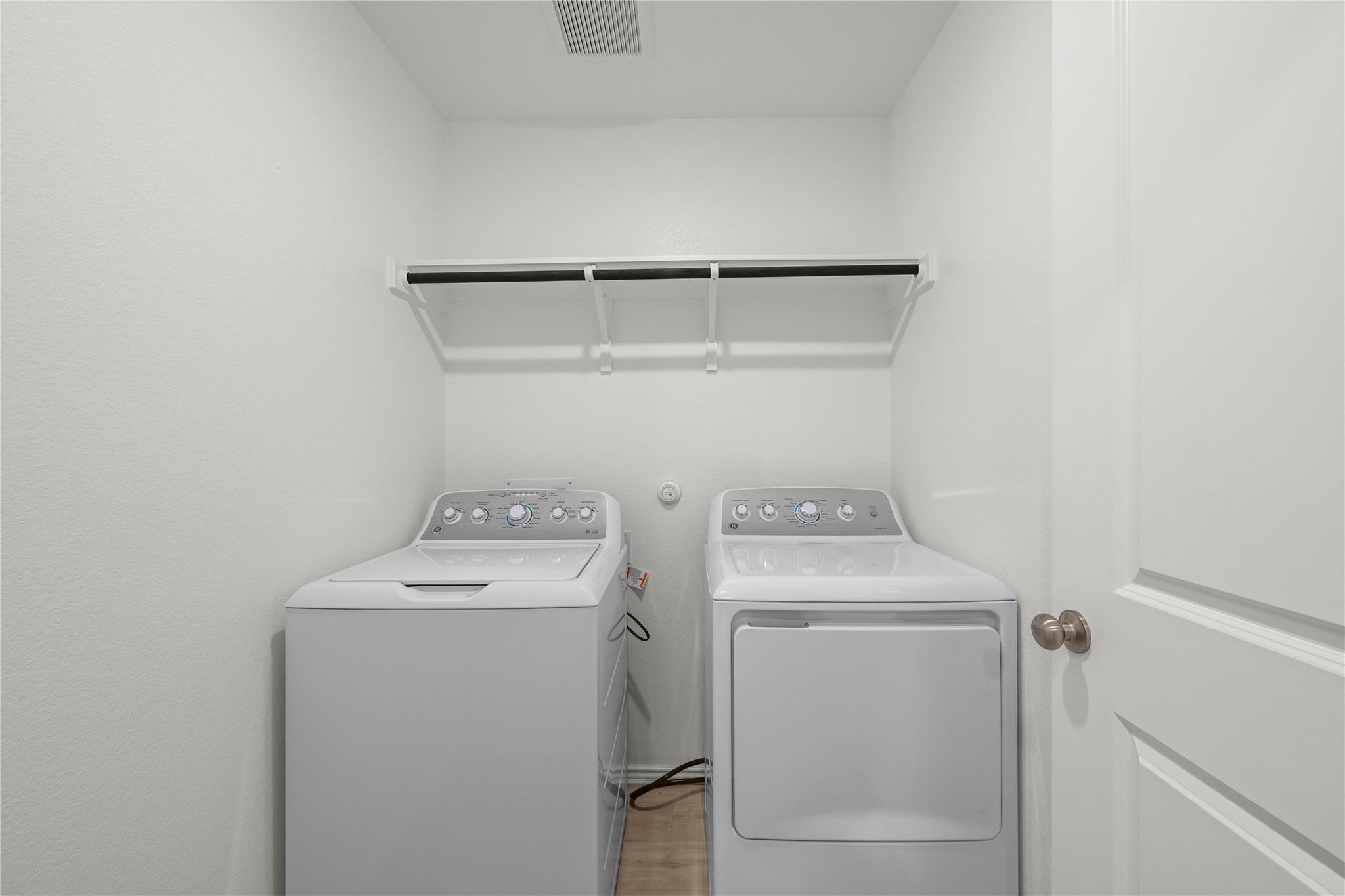 11200 Loch Erie Cv, Buda, TX 78610