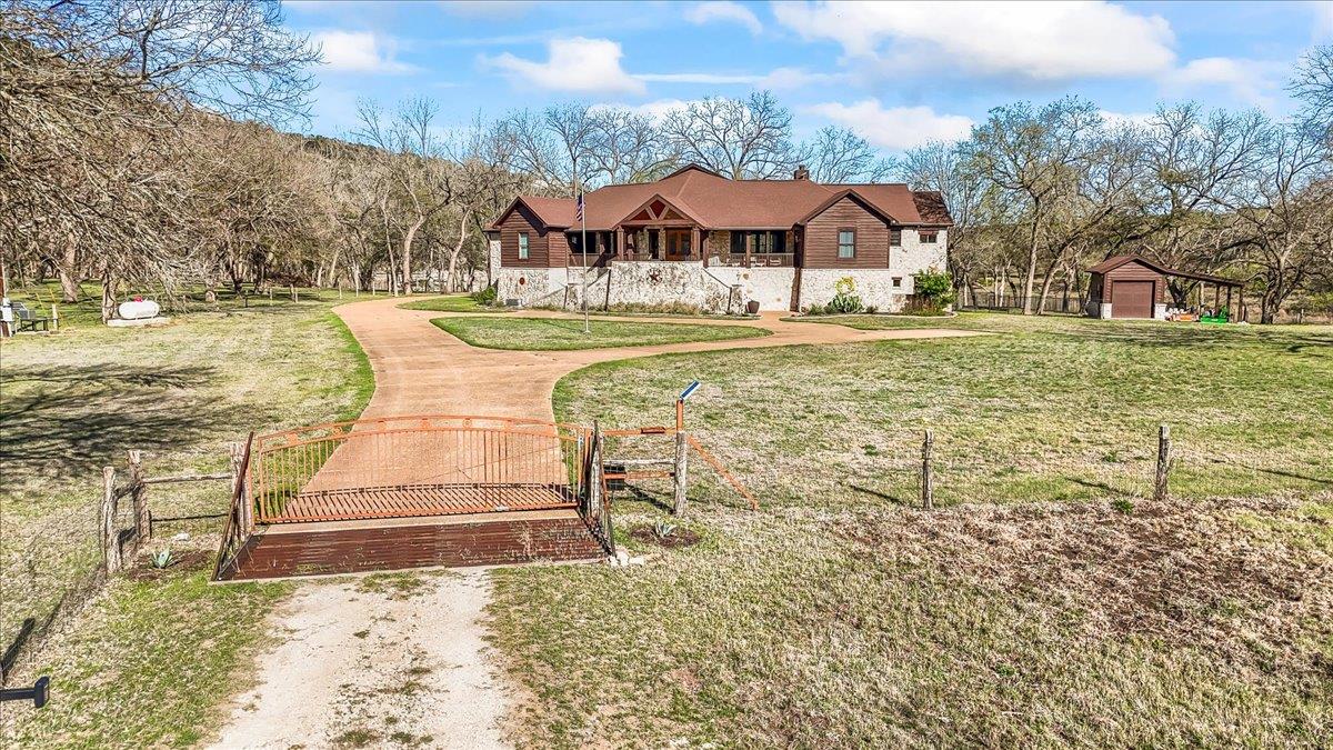 130 Water Park Rd, Wimberley, TX 78676