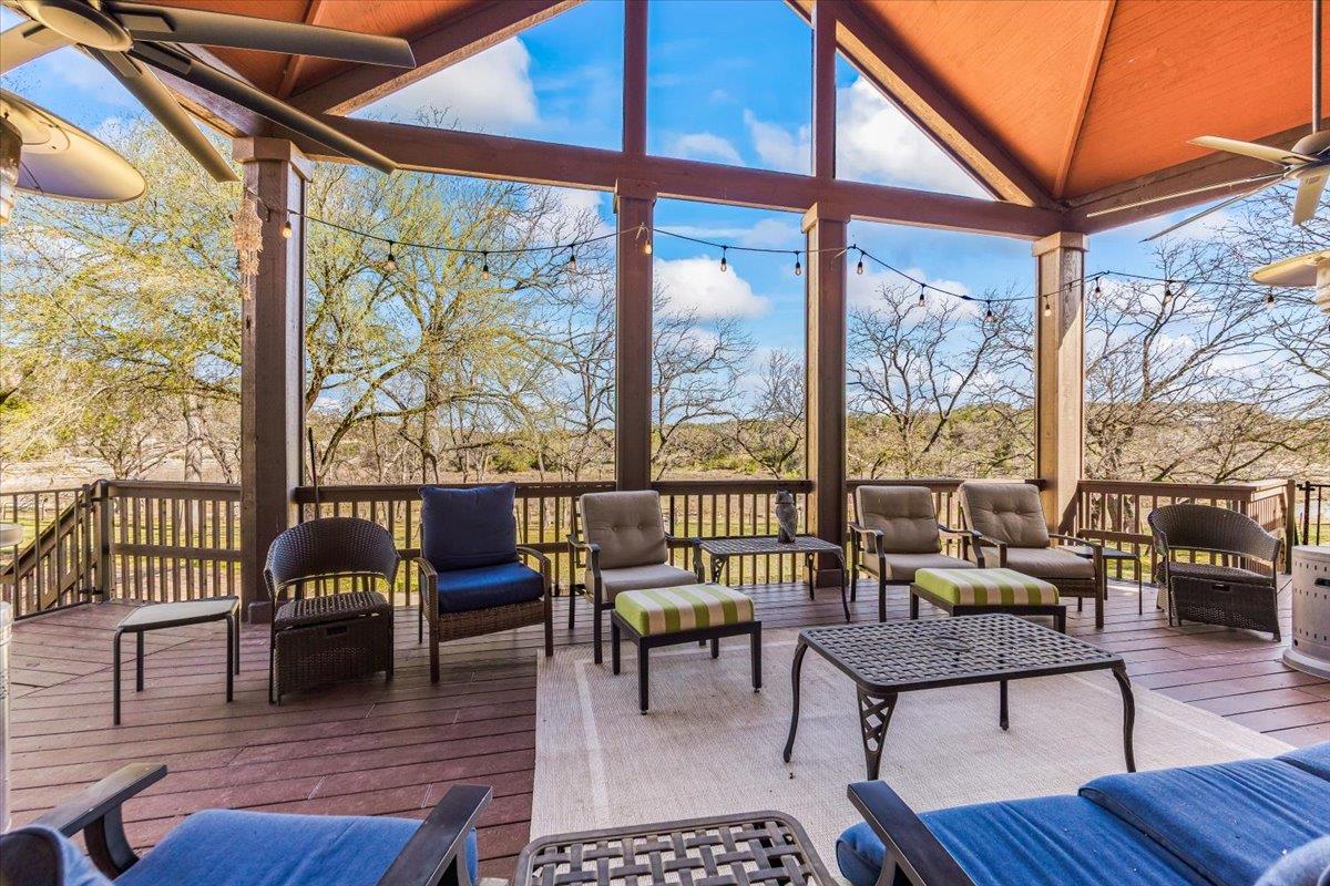 130 Water Park Rd, Wimberley, TX 78676