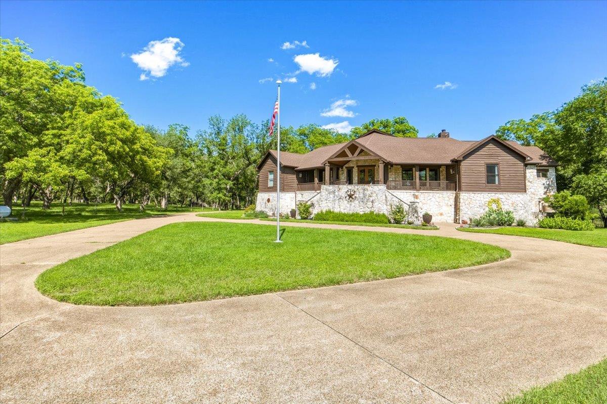 130 Water Park Rd, Wimberley, TX 78676