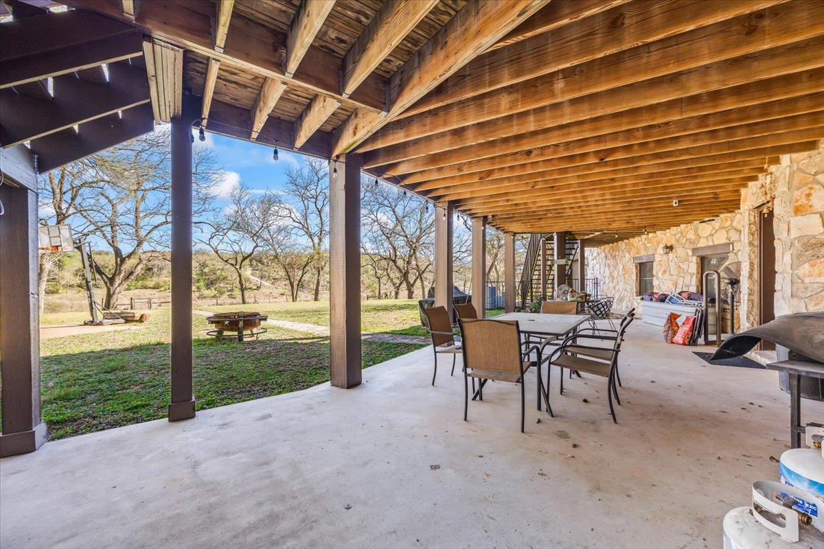 130 Water Park Rd, Wimberley, TX 78676