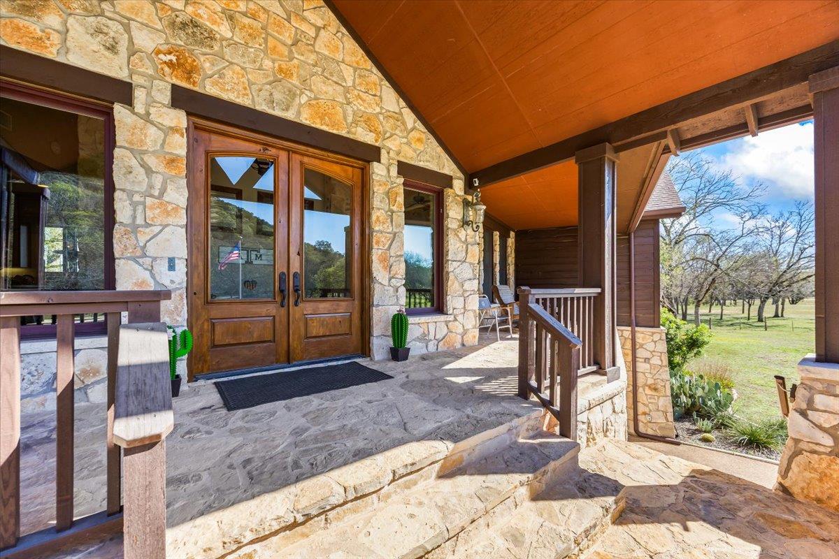 130 Water Park Rd, Wimberley, TX 78676