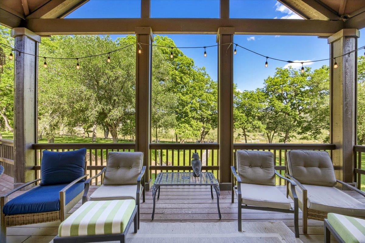 130 Water Park Rd, Wimberley, TX 78676