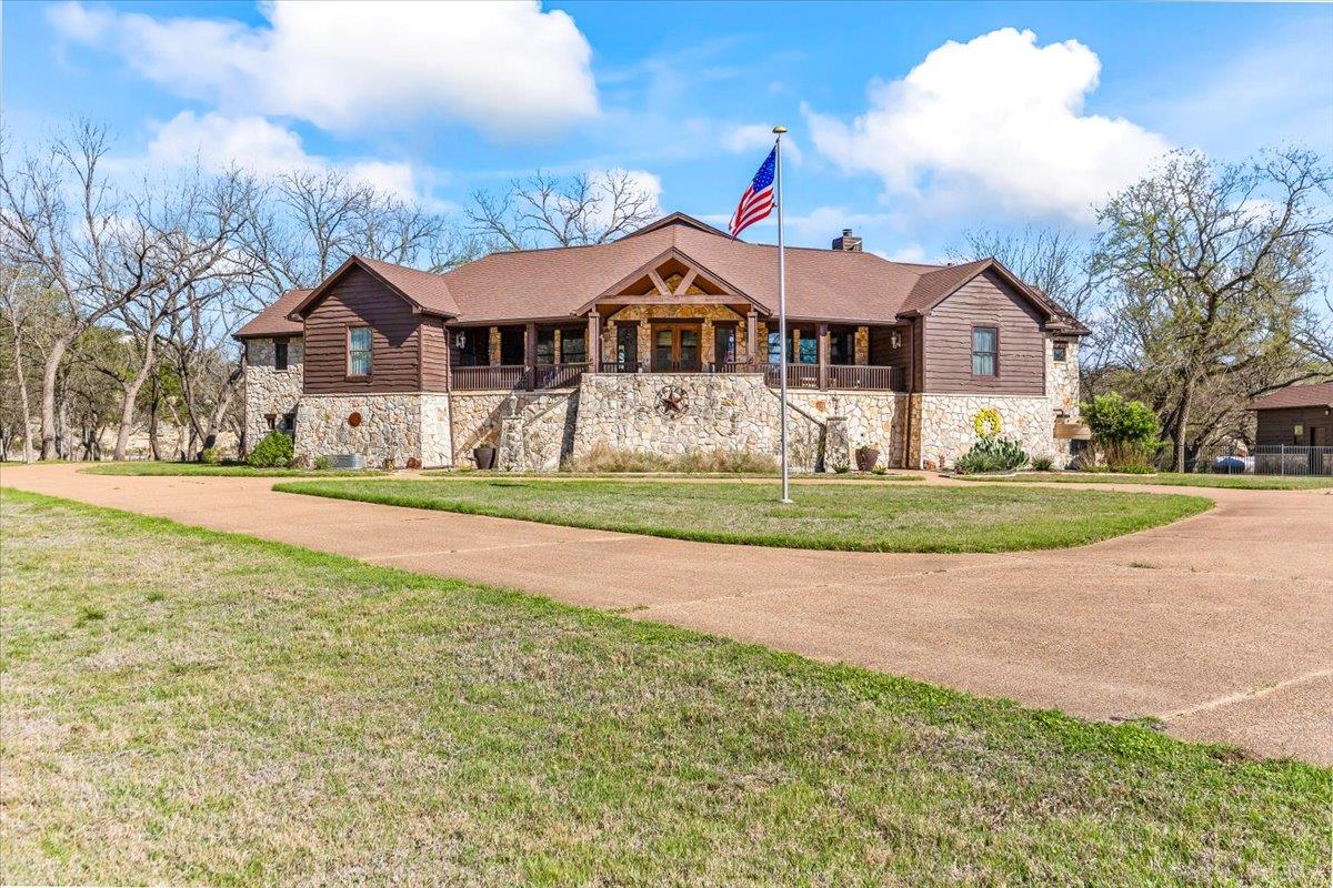 130 Water Park Rd, Wimberley, TX 78676