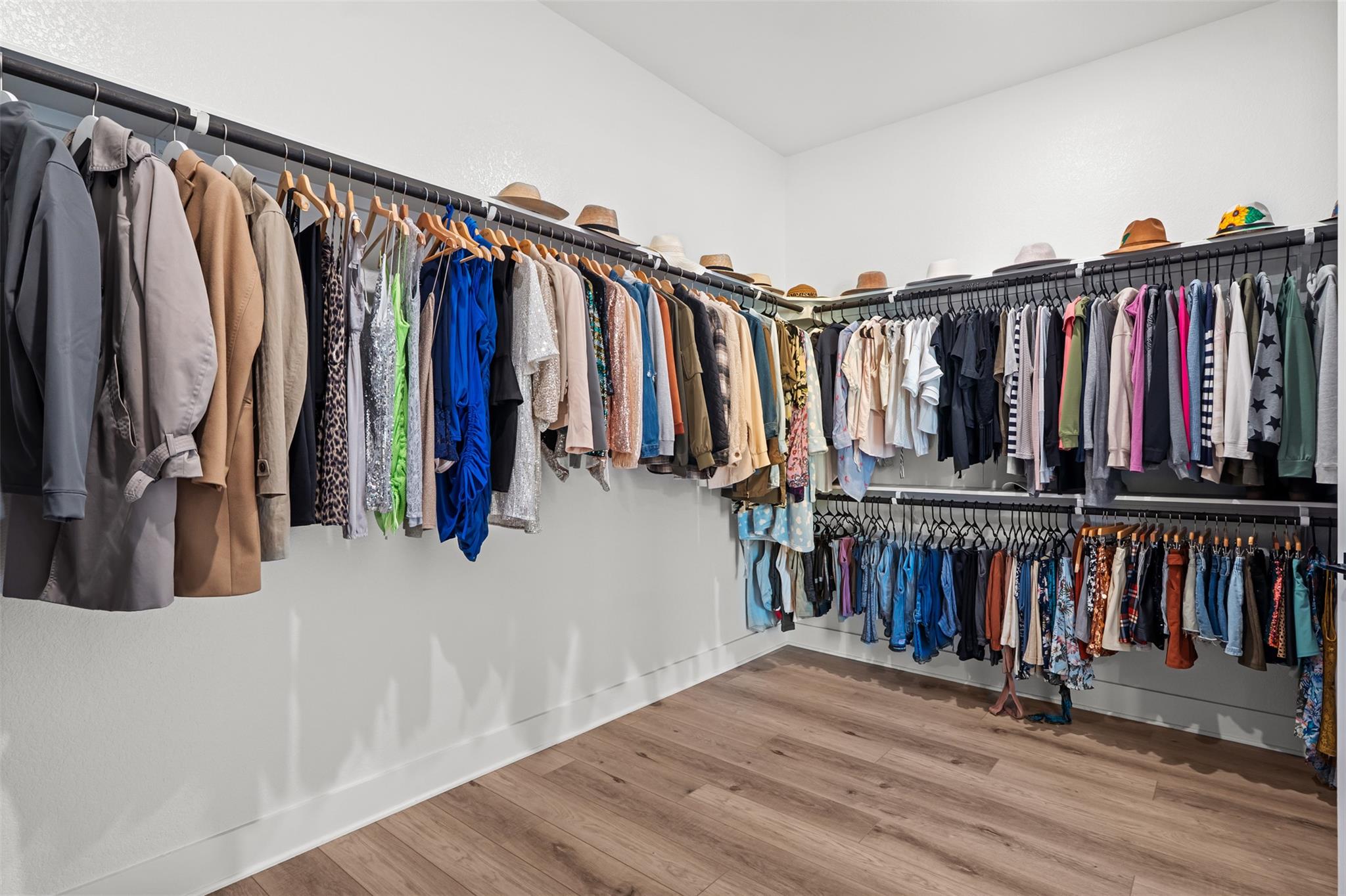 138 Yellow Bell Run, Dripping Springs, TX 78620