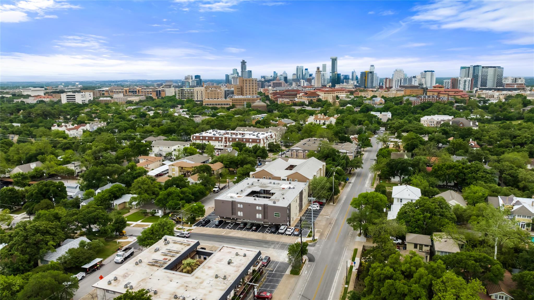 101 E 33rd St # 208, Austin, TX 78705