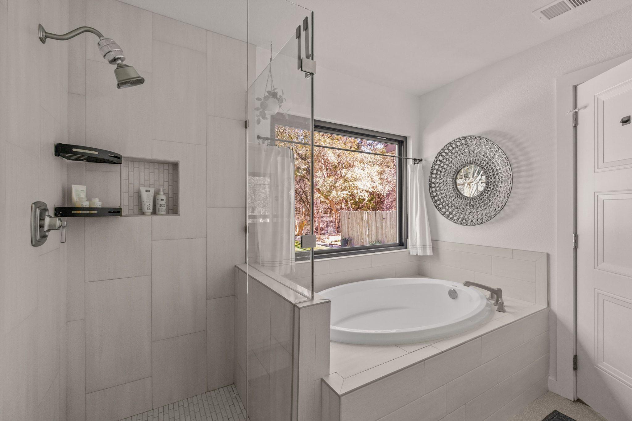 6012 La Naranja Ln, Austin, TX 78749