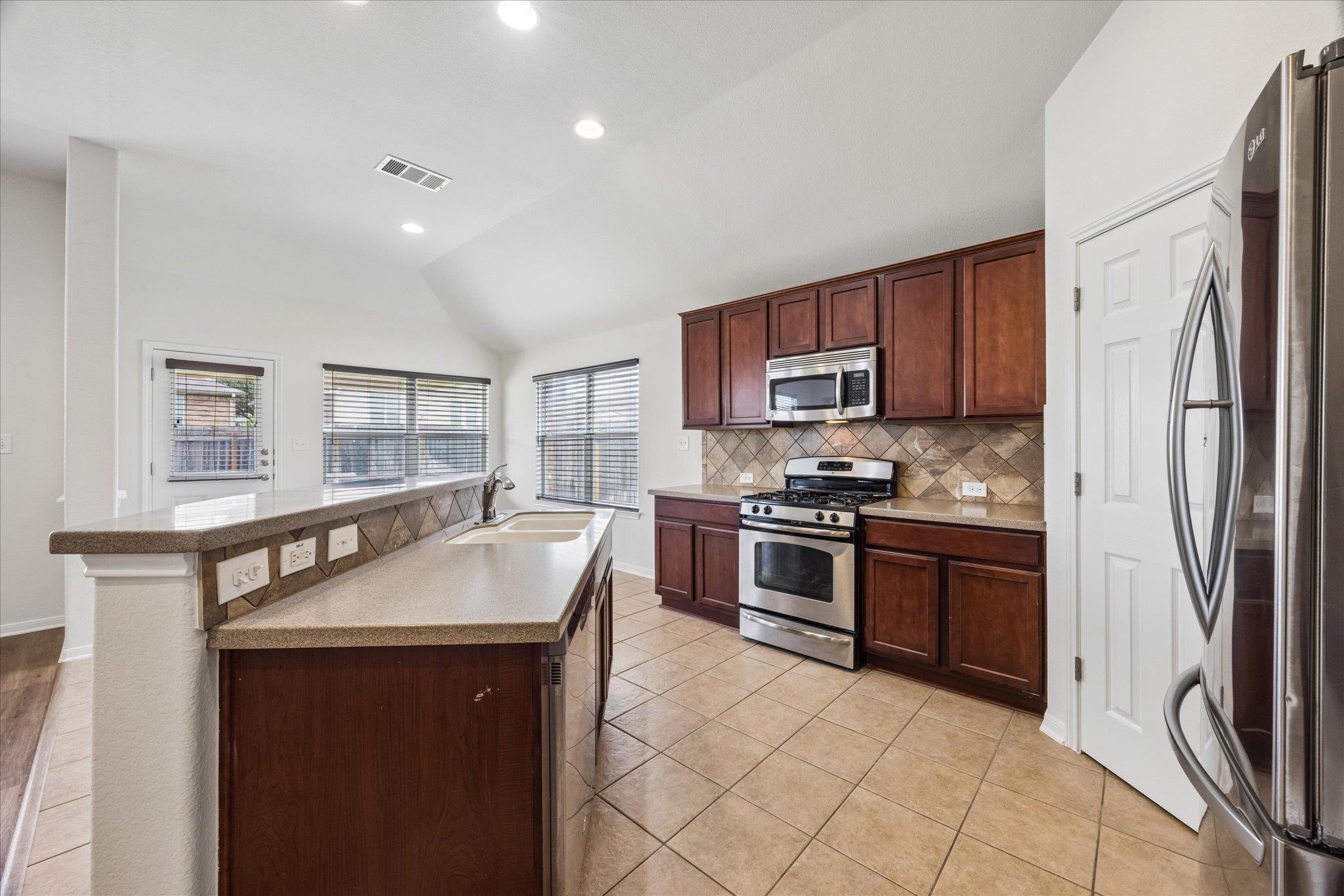 1305 Clary Sage Loop, Round Rock, TX 78665