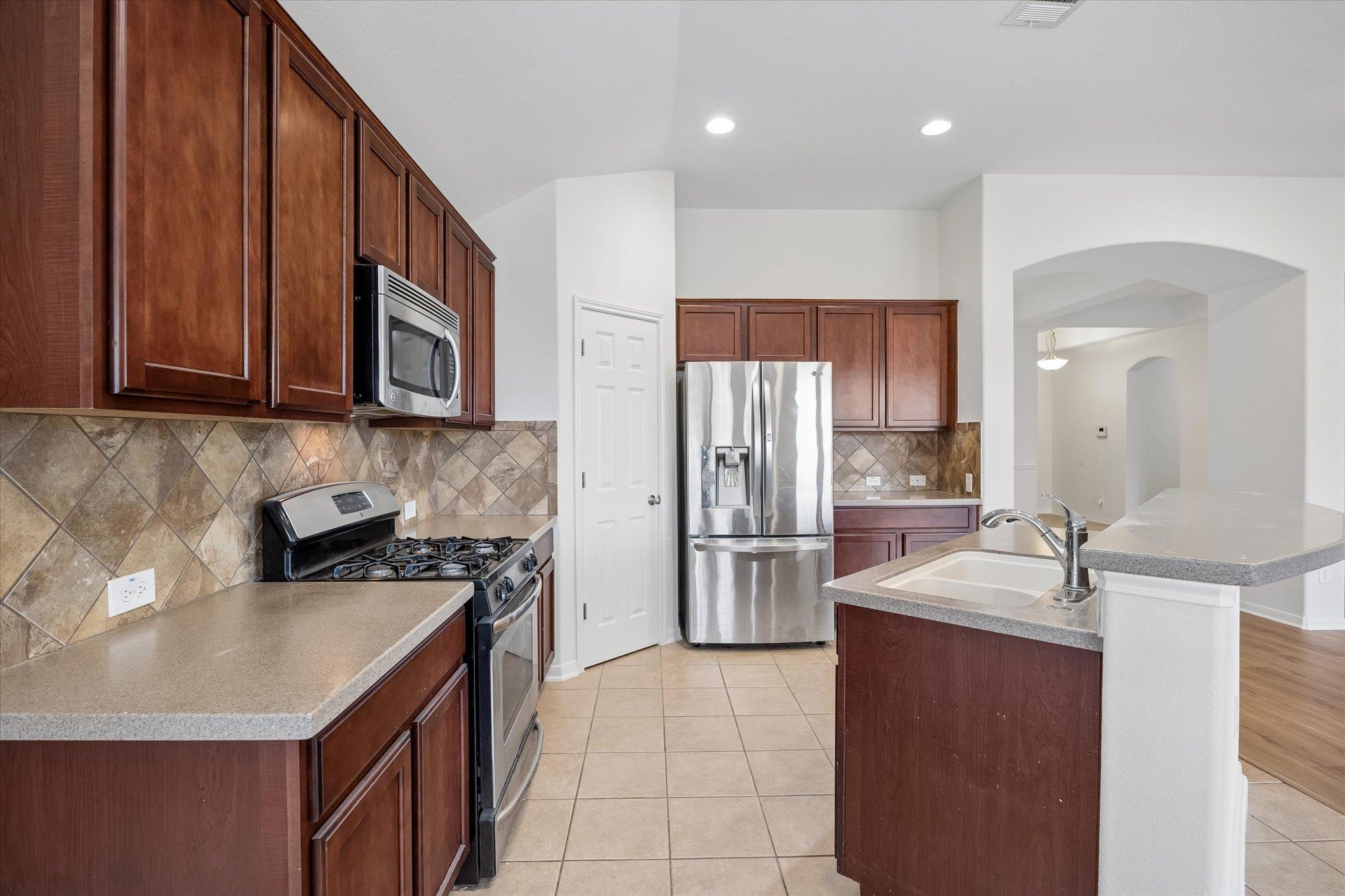 1305 Clary Sage Loop, Round Rock, TX 78665