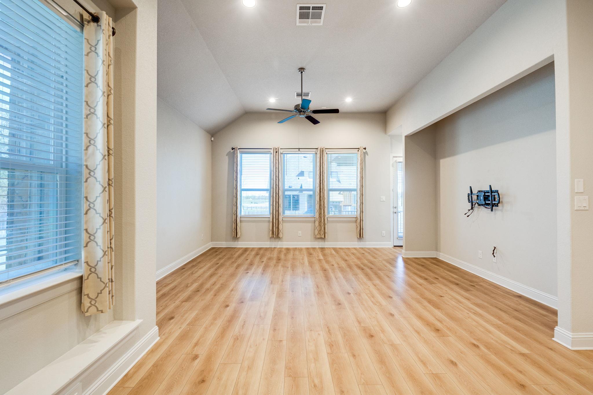 5712 Anaheim Ave, Pflugerville, TX 78660