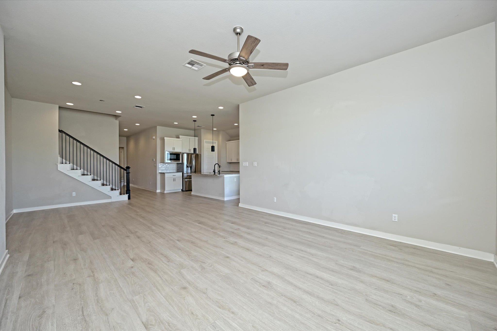 469 Coyote Creek Way, Kyle, TX 78640