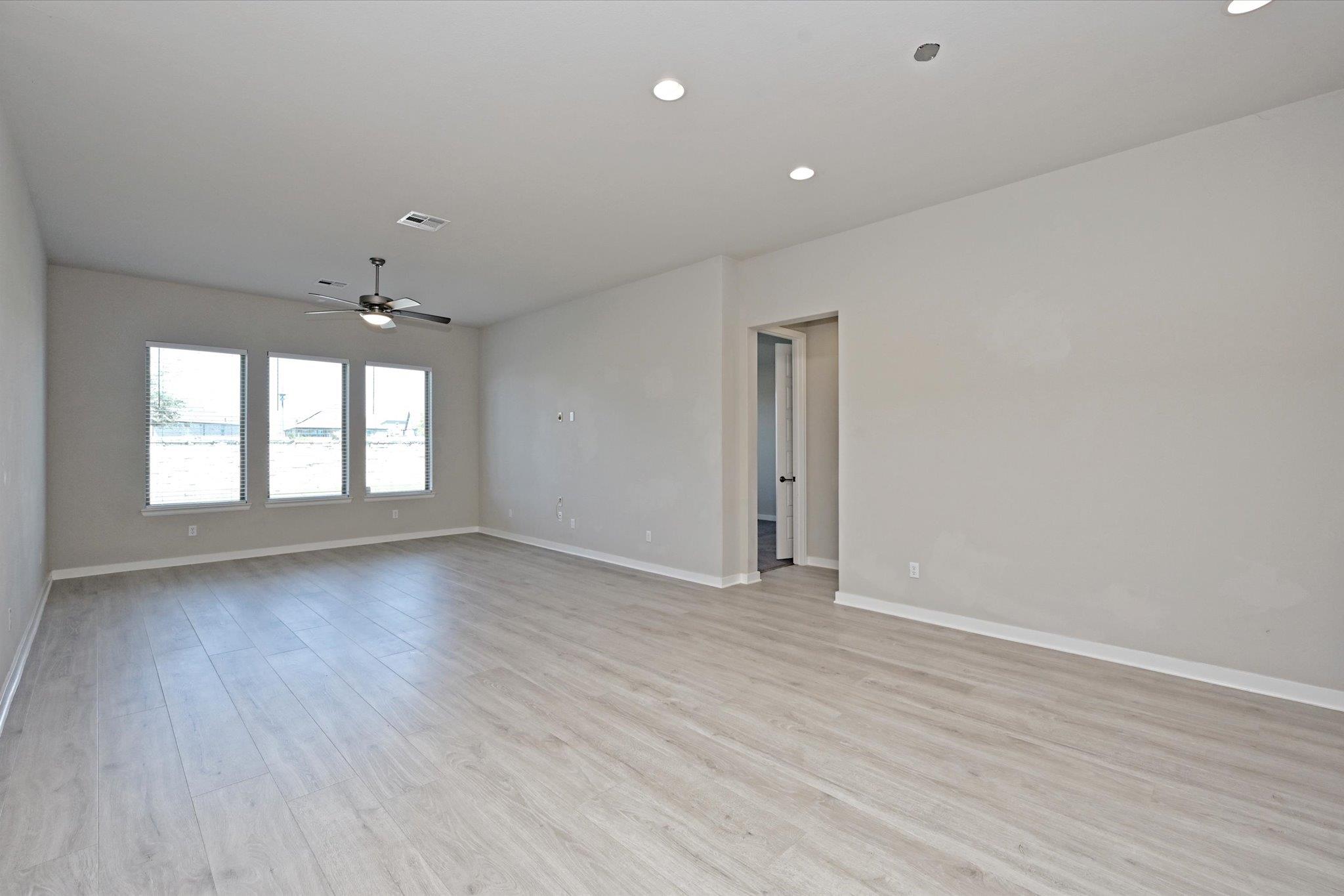 469 Coyote Creek Way, Kyle, TX 78640