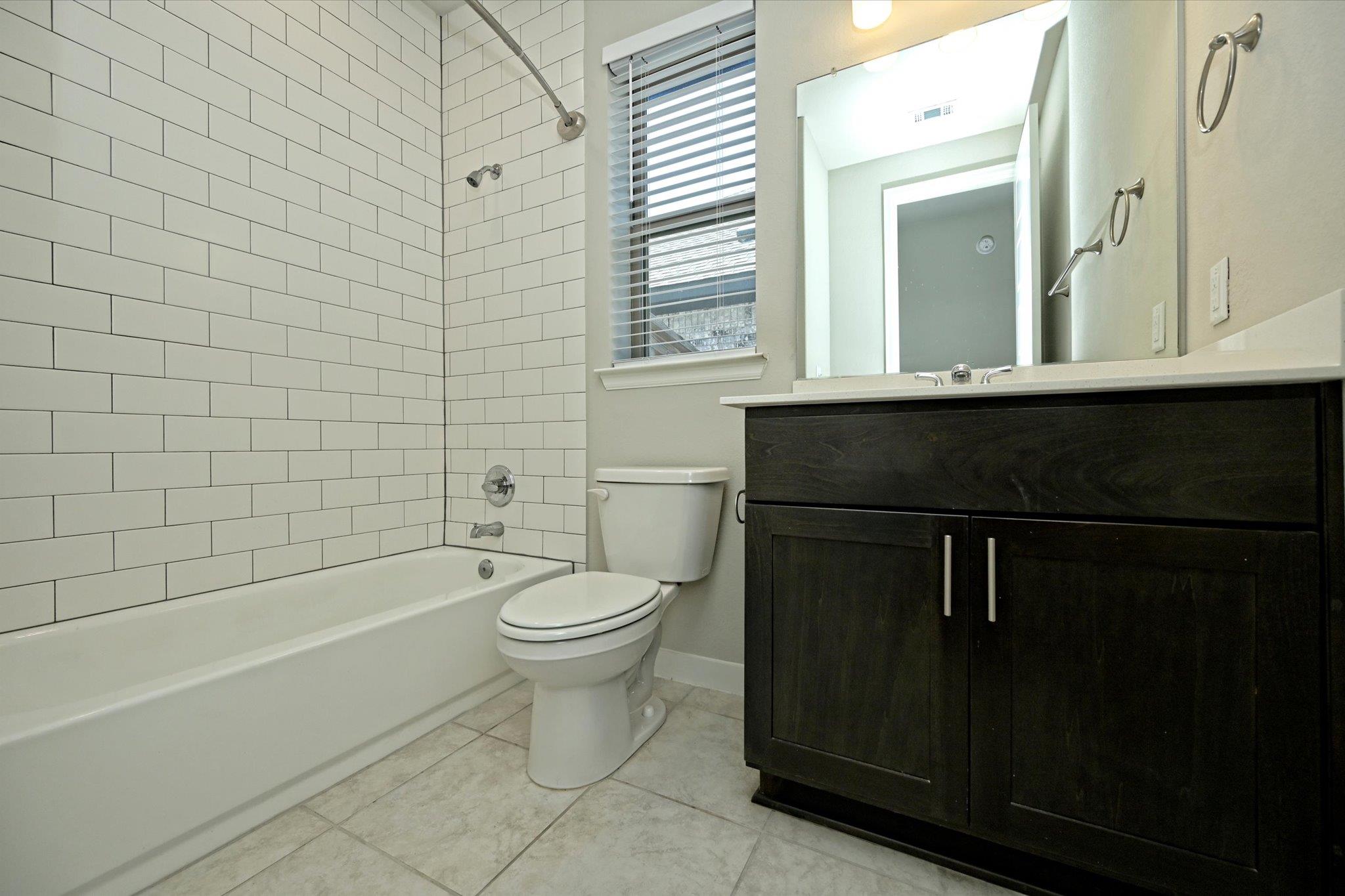 469 Coyote Creek Way, Kyle, TX 78640