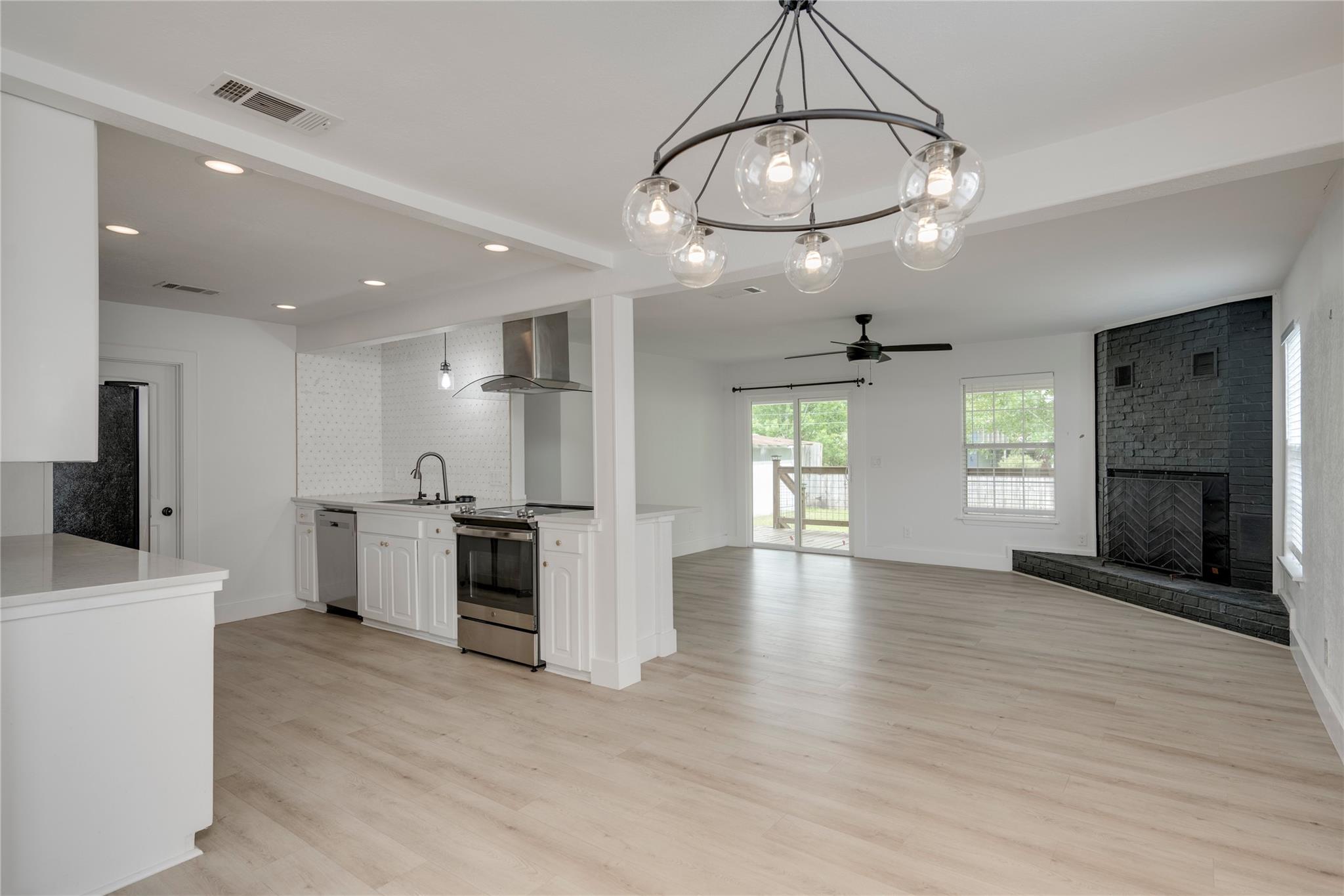 6406 Haney Dr, Austin, TX 78723