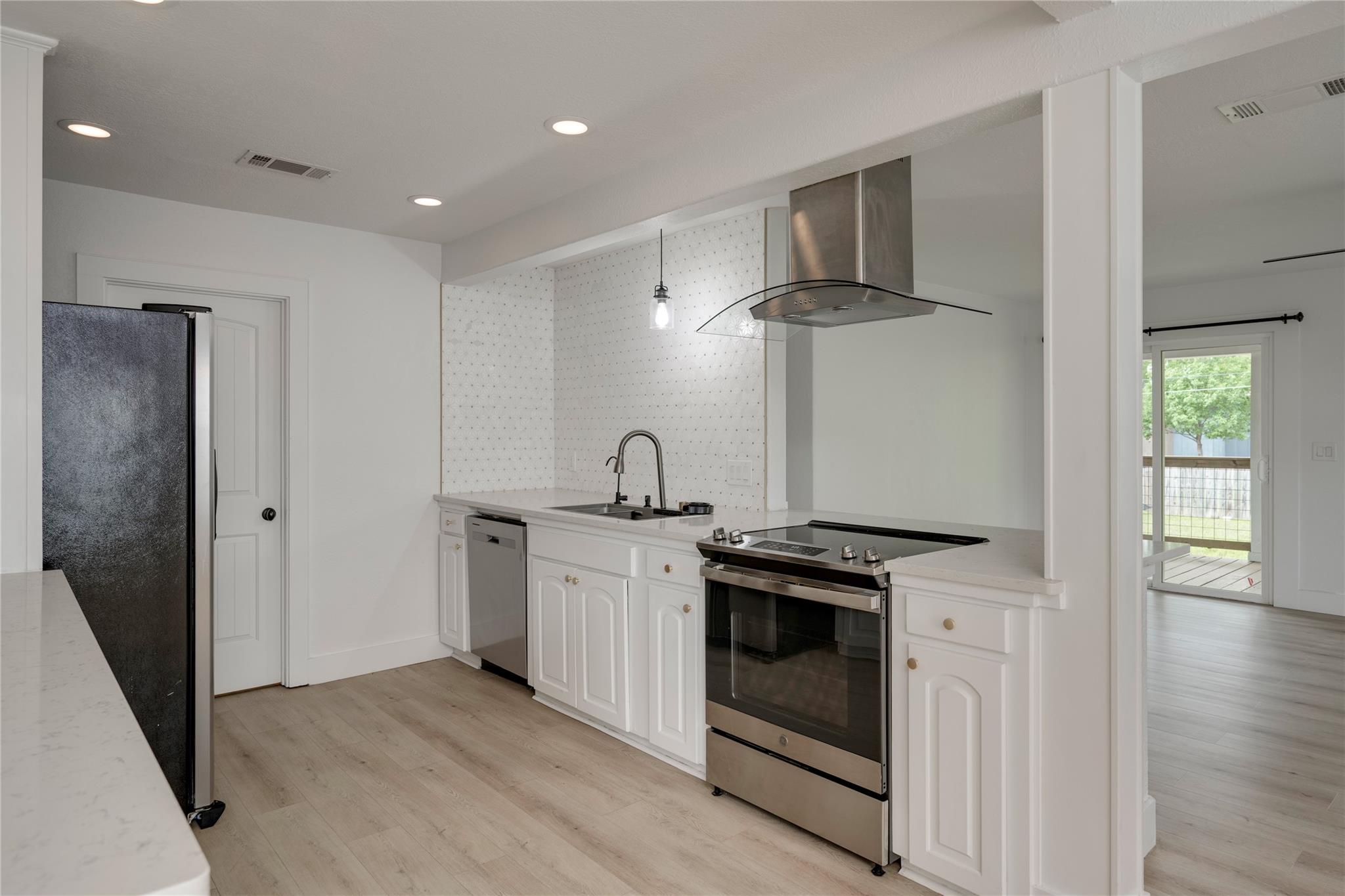 6406 Haney Dr, Austin, TX 78723