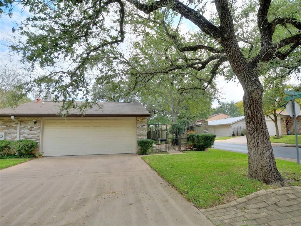 7919 Ridgeline Dr N, Austin, TX 78731