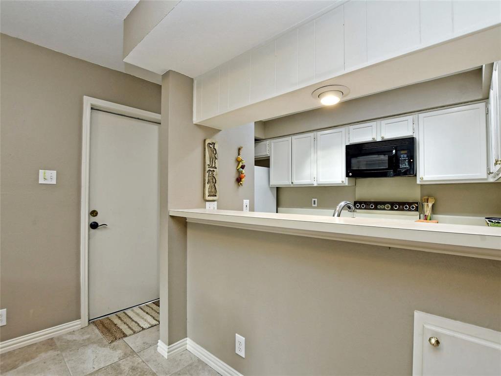 7919 Ridgeline Dr N, Austin, TX 78731