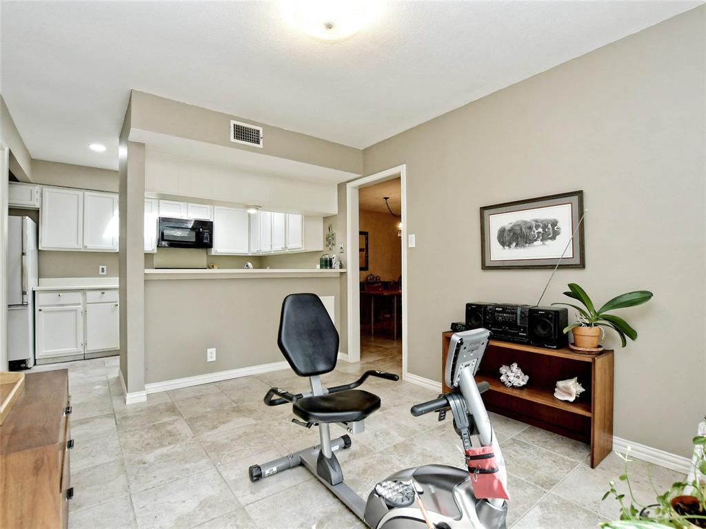 7919 Ridgeline Dr N, Austin, TX 78731