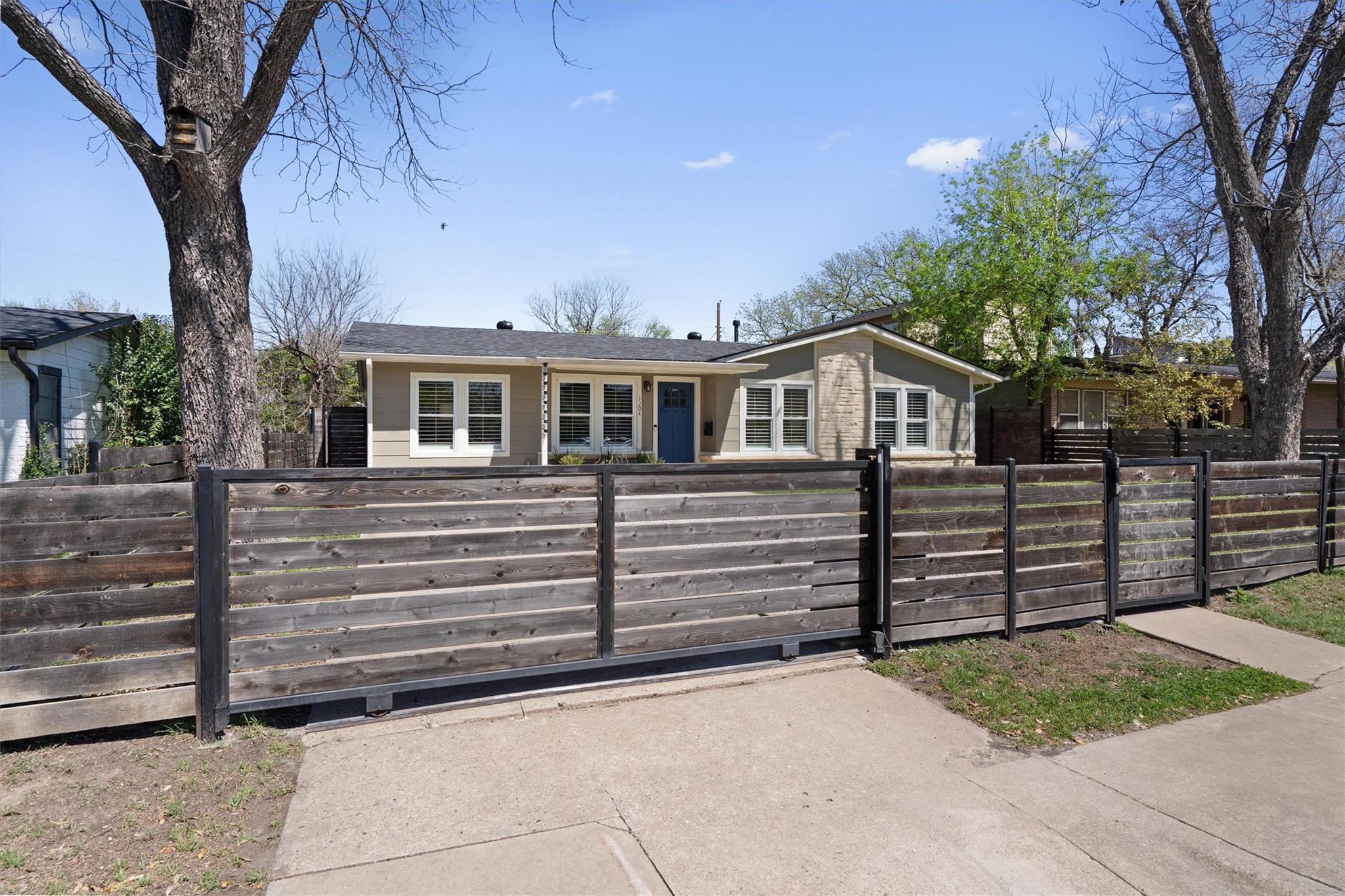 1904 Morrow St, Austin, TX 78757